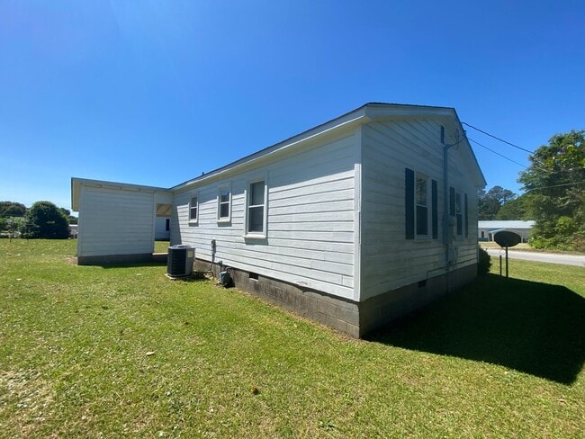 Building Photo - 2/1 Located in Cleveland County, NC near S...