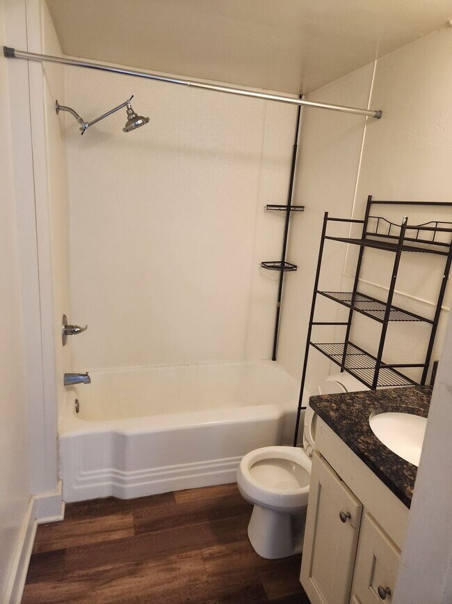 Building Photo - Broadway Triplex