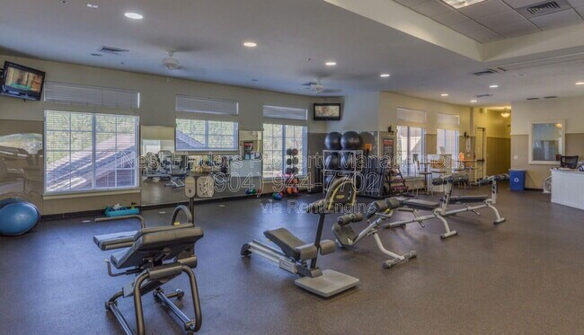 Building Photo - 816 Brookstone Ct