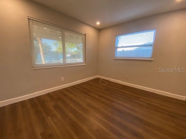 Building Photo - 4665 Yarmouth Ave S