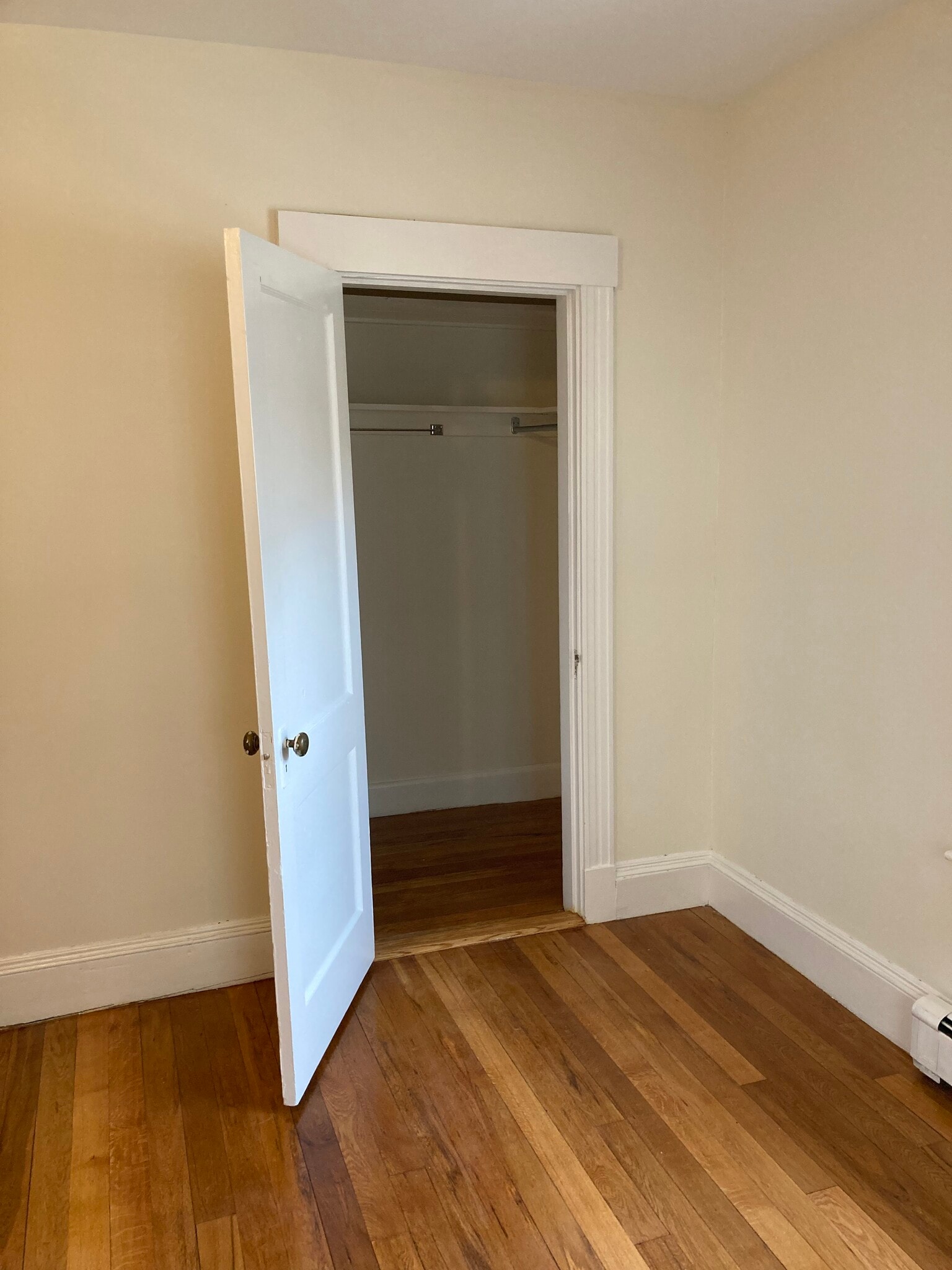 Building Photo - 36 Park Ave