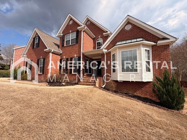 Building Photo - Spacious Five Bedroom Residence in Meadowbrook!