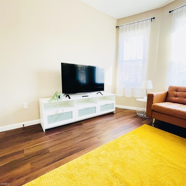 Building Photo - 3 br, 1 bath House - 2623 Edwin Street Fir...
