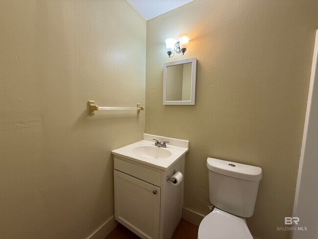 Building Photo - 2505 Pollard Rd