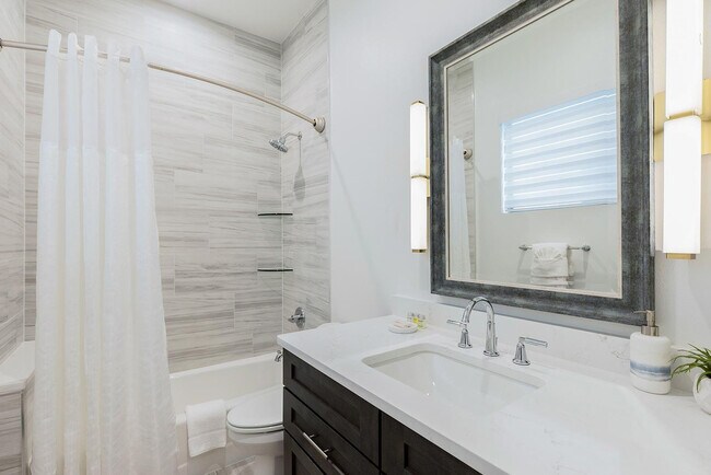 Building Photo - 3055 S Hwy A1A