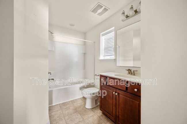 Building Photo - 1305 Wild Goose Trail