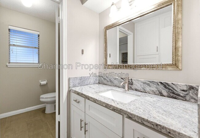 Building Photo - 6307 Jadecrest Dr