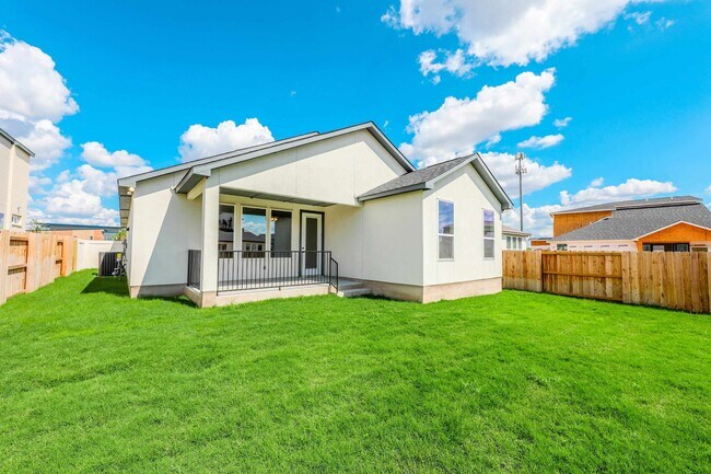 Building Photo - 1008 True Patriot Dr