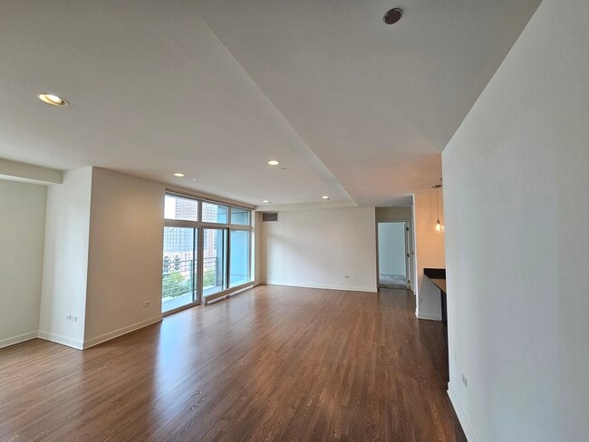 Building Photo - 415 E North Water St