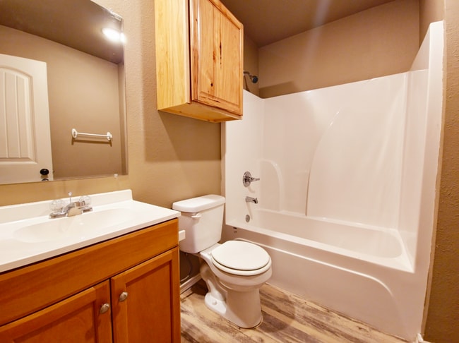 Building Photo - Cozy 3/2/1 in Northeast Lubbock