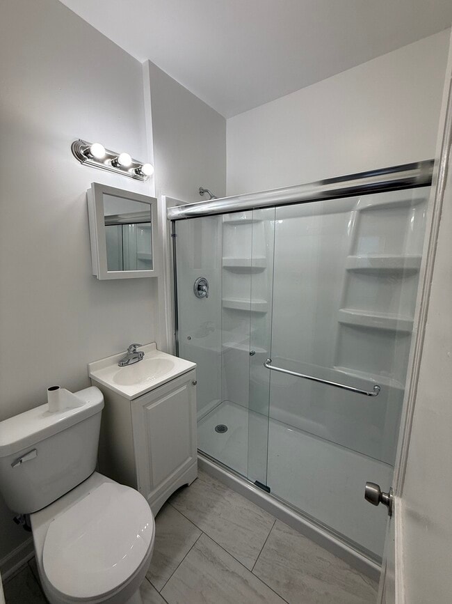 Building Photo - 4129 W School St