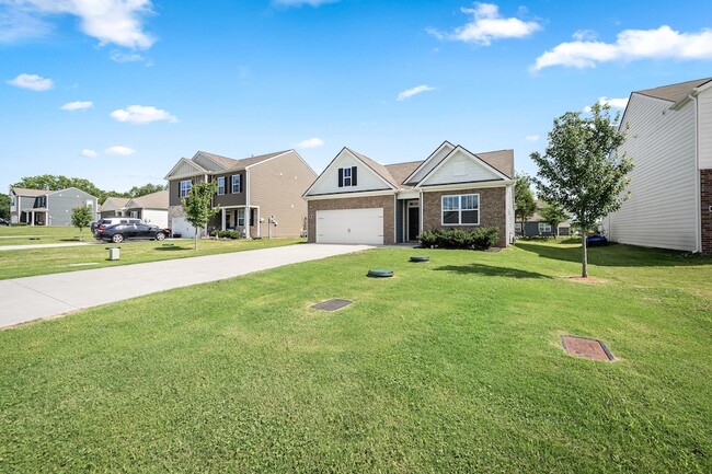 Building Photo - 131 Saddle Horse Ln