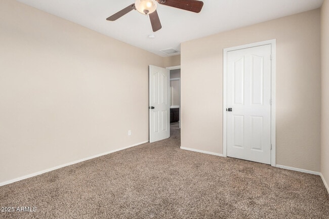 Building Photo - 22181 W Devin Dr