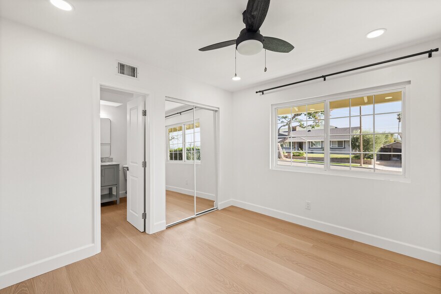 Building Photo - 3361 Wichita Falls Ave