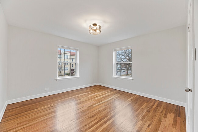 Building Photo - 132 Ridge Ave