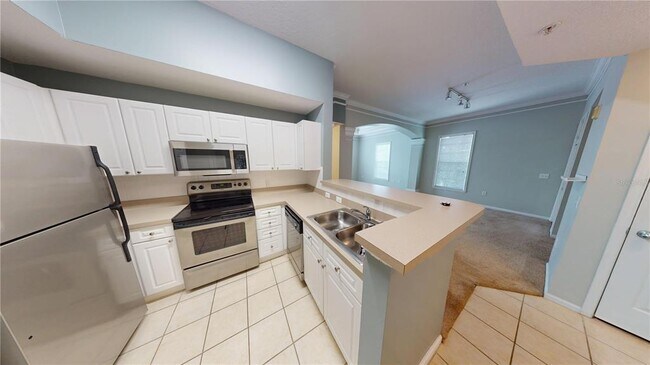Building Photo - 235 Goldenrain Dr