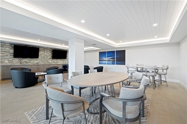 Building Photo - 25750 Hickory Blvd