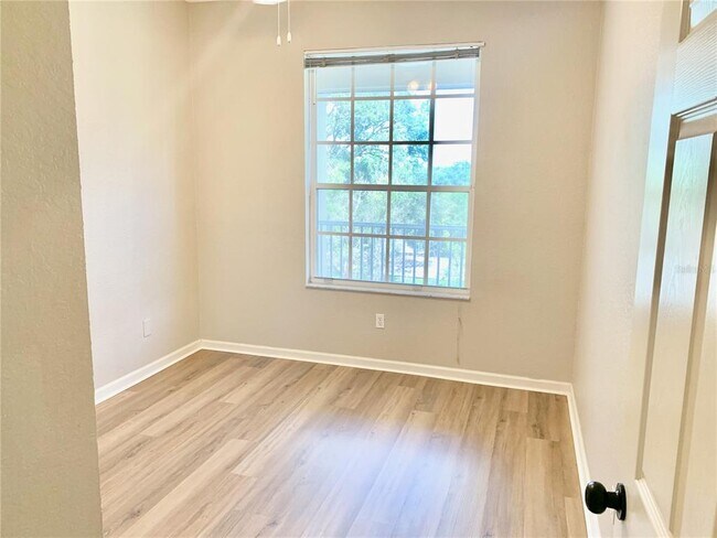 Building Photo - 1212 S Hiawassee Rd