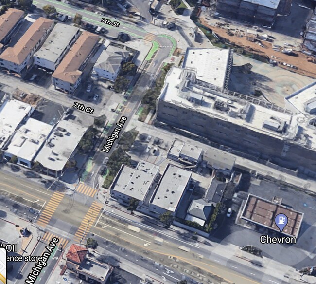 Building Photo - 1758 Lincoln Blvd