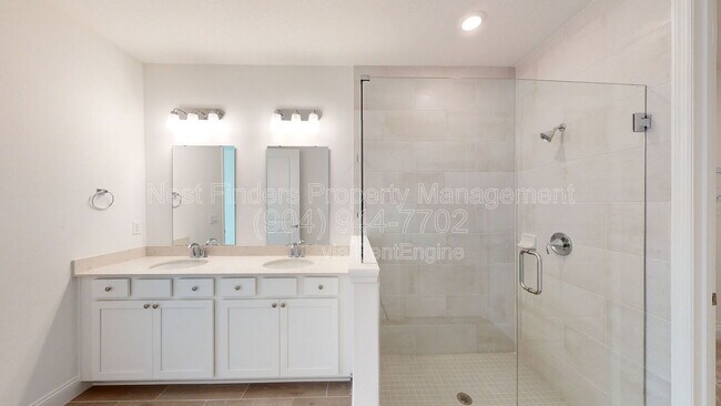 Building Photo - 46 Samantha Ct