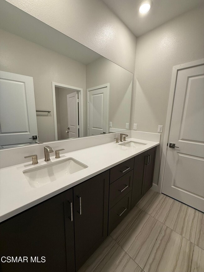 Building Photo - 3079 Harrison Ln
