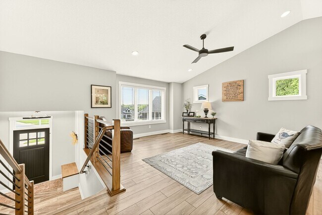 Building Photo - 5411 Destination Ln