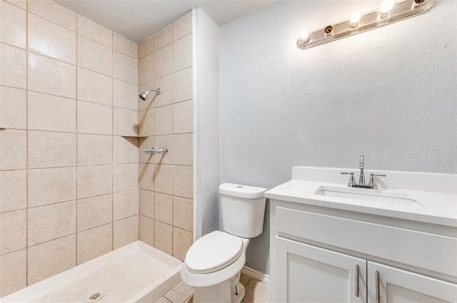 Building Photo - 8514 Sikorski Ln