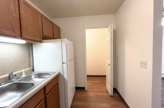 Building Photo - 1500 Fruit St