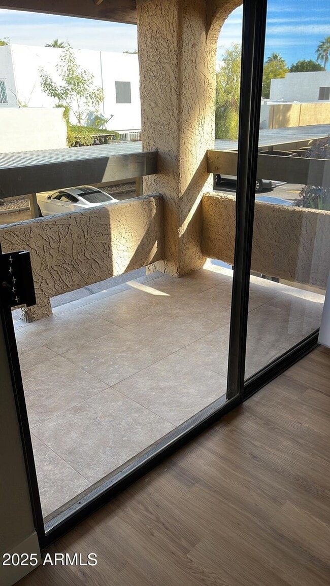 Building Photo - 8500 E Indian School Rd