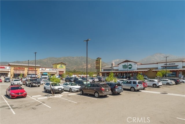 Building Photo - 556 W Baseline Rd