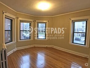 Building Photo - bedroom in Malden MA 02148