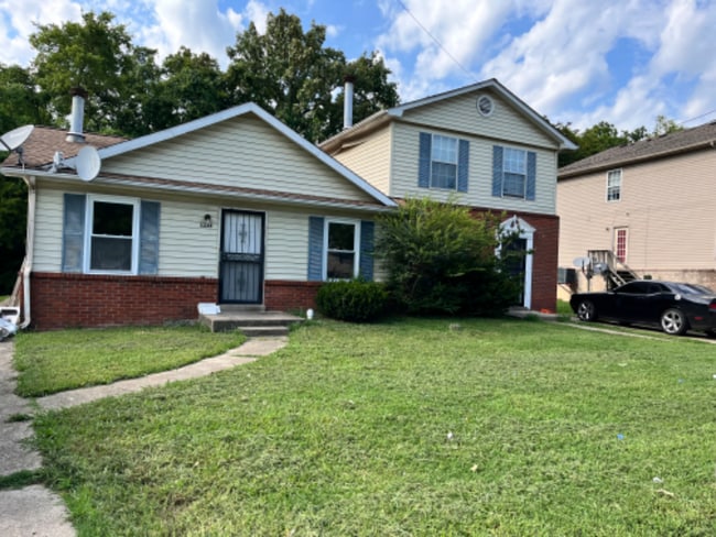 Building Photo - 1334 Bellshire Terrace Dr