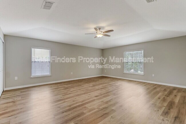 Building Photo - 172 King Arthur Ct