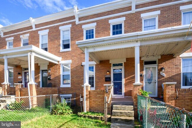 Building Photo - 1109 W 40th St