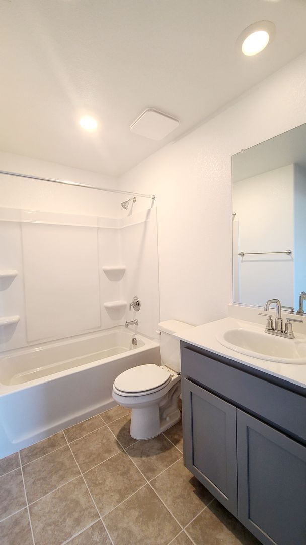 Building Photo - Beautiful Brand New Construction / Single ...