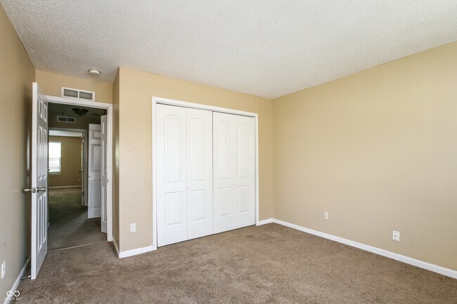 Building Photo - 10313 Cadogan Dr