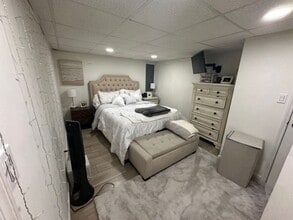 Building Photo - 3527 Mallard Rd