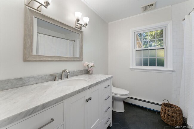 Building Photo - 14 Earlwood Dr