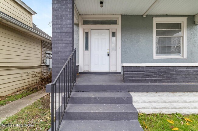 Building Photo - 2604 Hale Ave