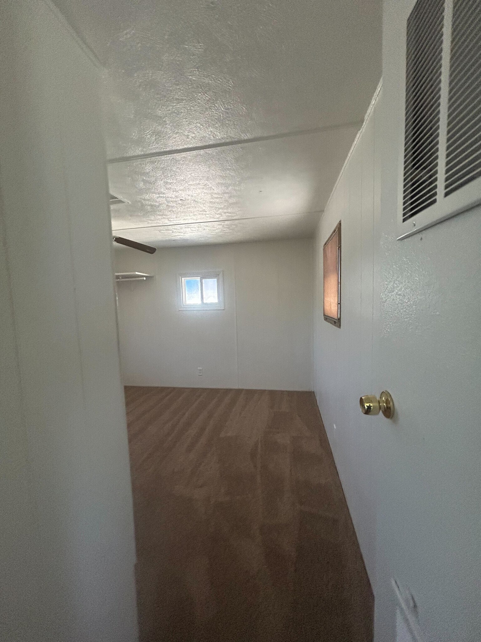 Building Photo - 3601 E Wyoming Ave