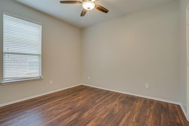 Building Photo - 4717 Hidden Pond Dr