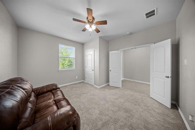 Building Photo - 2611 Fieldcrest Ln.