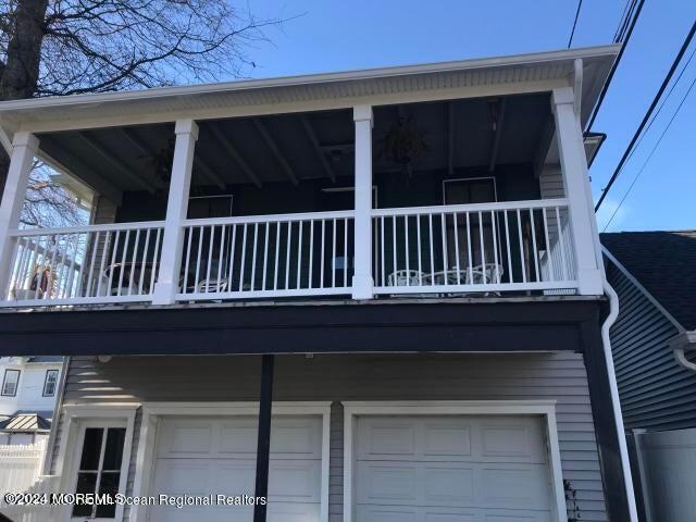 Building Photo - 903 C St