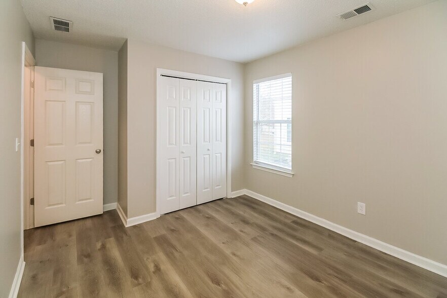 Building Photo - 1567 Isleworth Cir