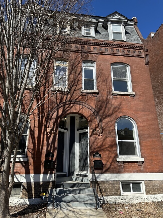 Primary Photo - Clean 3Bd 2.5 Bth Town Home Near Soulard &...