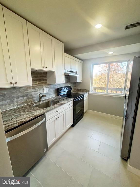 Building Photo - 19397 Keymar Way