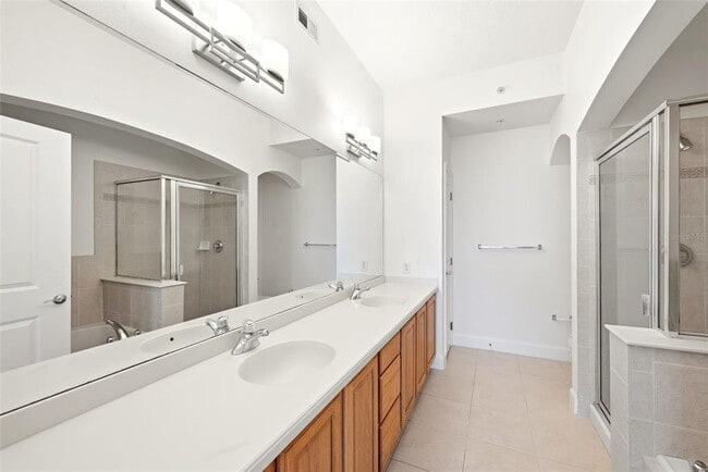 Building Photo - 1410 Celebration Ave
