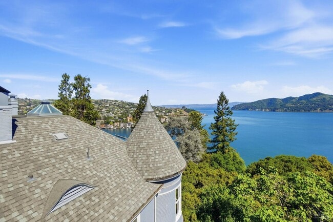 Building Photo - 172 Bella Vista Ave