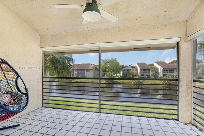 Building Photo - 8770 Azalea Ct