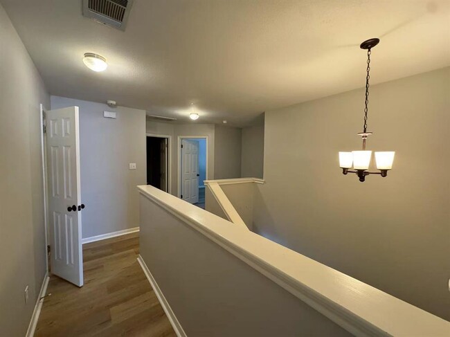 Building Photo - 208 Desert Highlands Trail